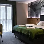 Oliva Отель 4*