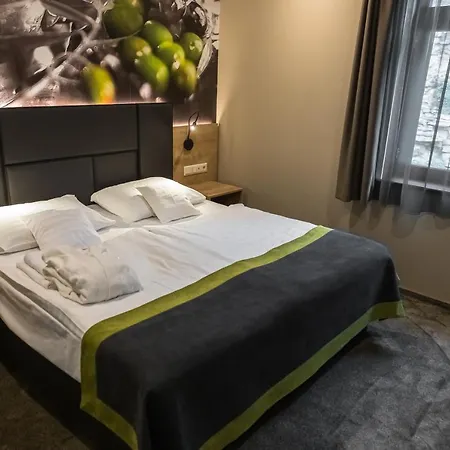 Oliva Otel Veszprém