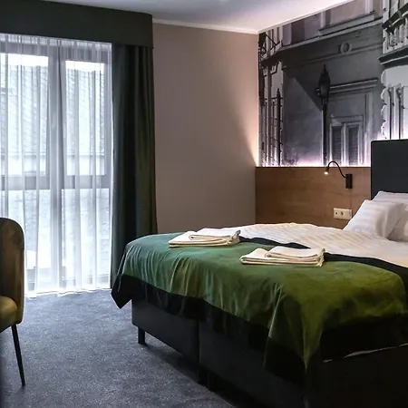 Oliva Hotell 4*