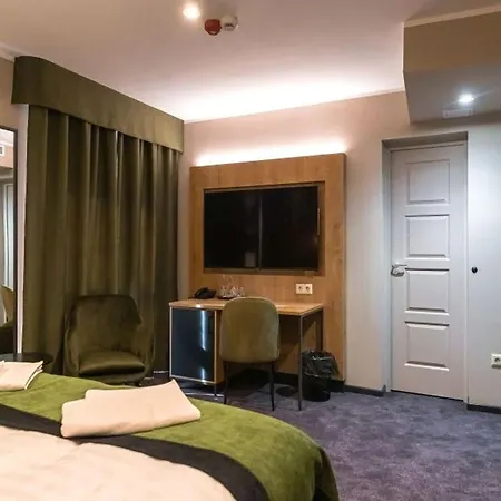 Hotel Oliva 4*