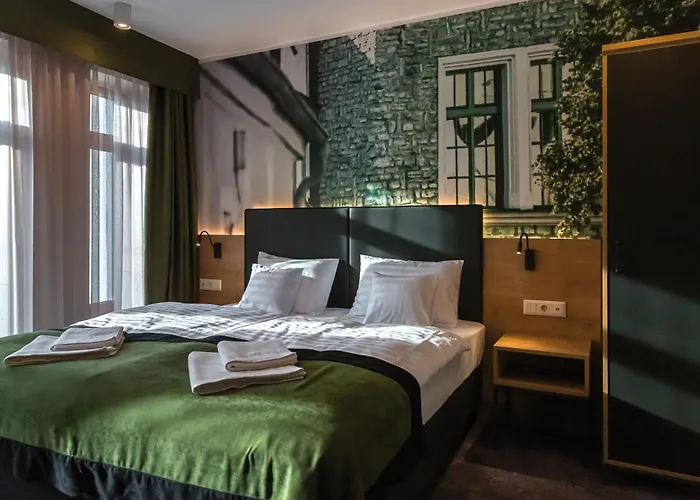 Oliva Hotel 4*