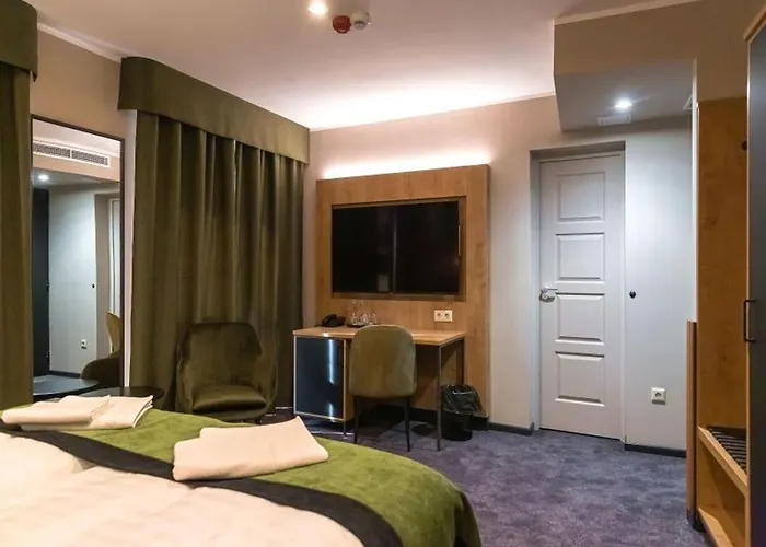 Hotel Oliva 4*
